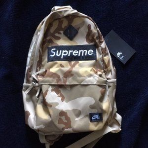 Nike with Supreme patch logo Back Womens/Men, beige camoflage